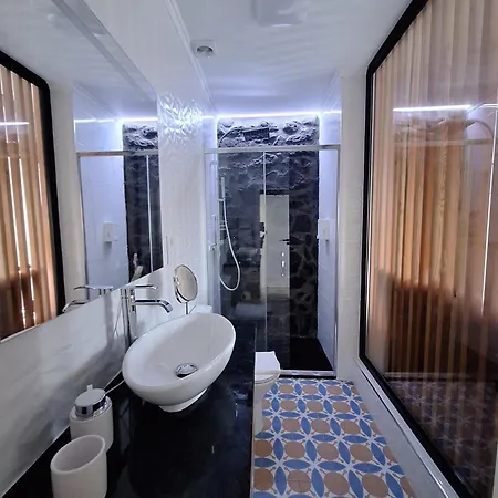 Casa Do Poco Santa Barbara (Terceira)