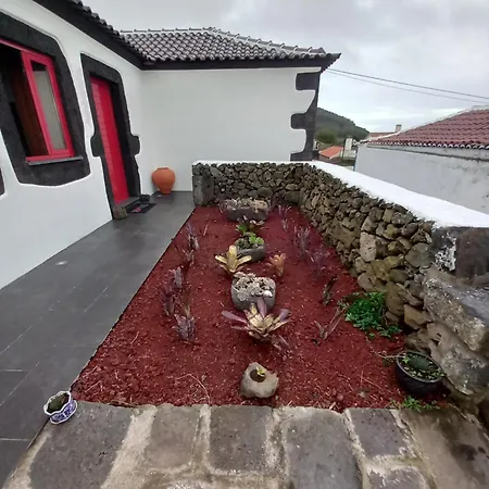 Holiday home Casa Do Poco Santa Barbara (Terceira)